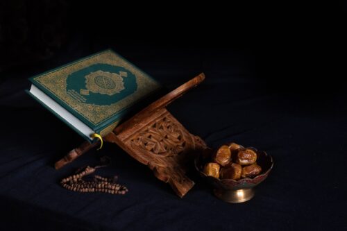 Ramadan Duas To Read in 2022 – Arabic and English Translations