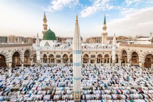 What Is the Reward of Praying Salah in Masjid Nabawi?